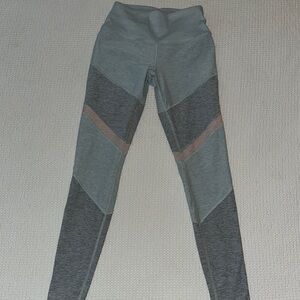 Alo Gray and Black Colorblock Leggings
